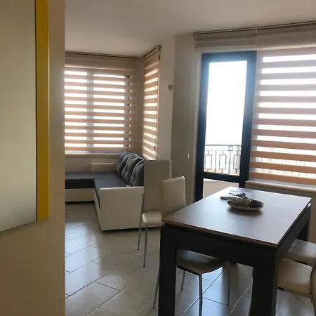 Apartment комплекс рич 2 *