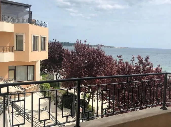 Apartment комплекс рич 2 *